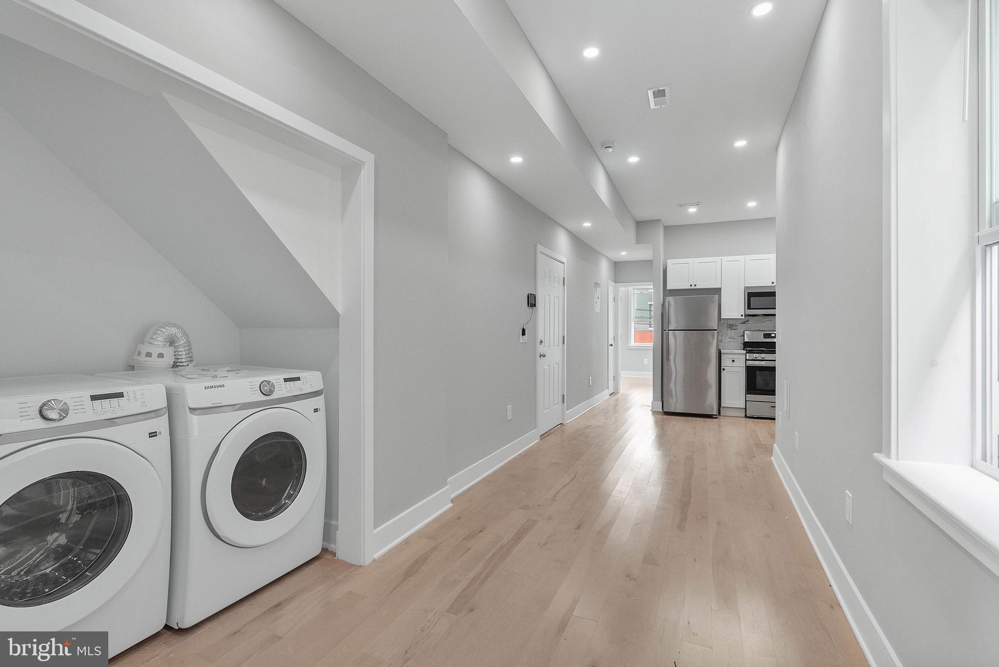 2840 W GIRARD AVENUE