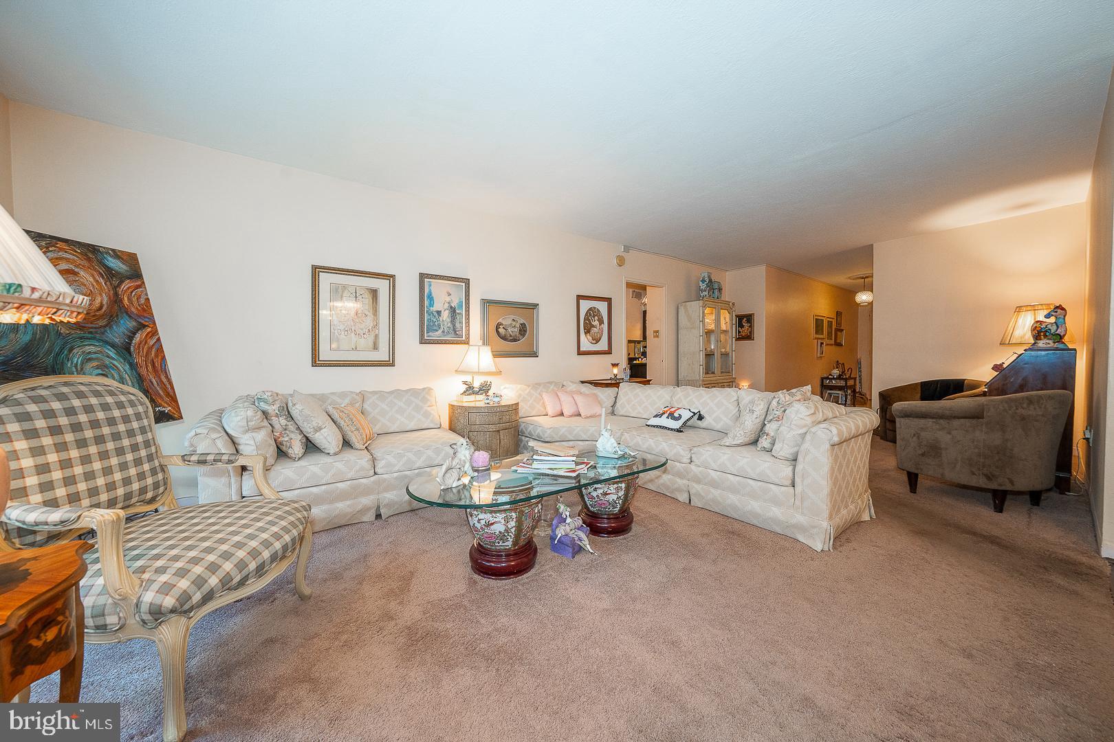 1900 JOHN F KENNEDY BOULEVARD 1012