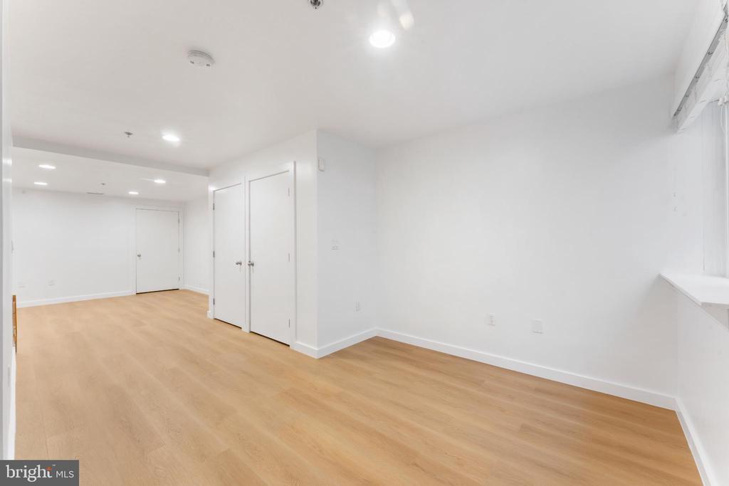 333 GREEN STREET 7
