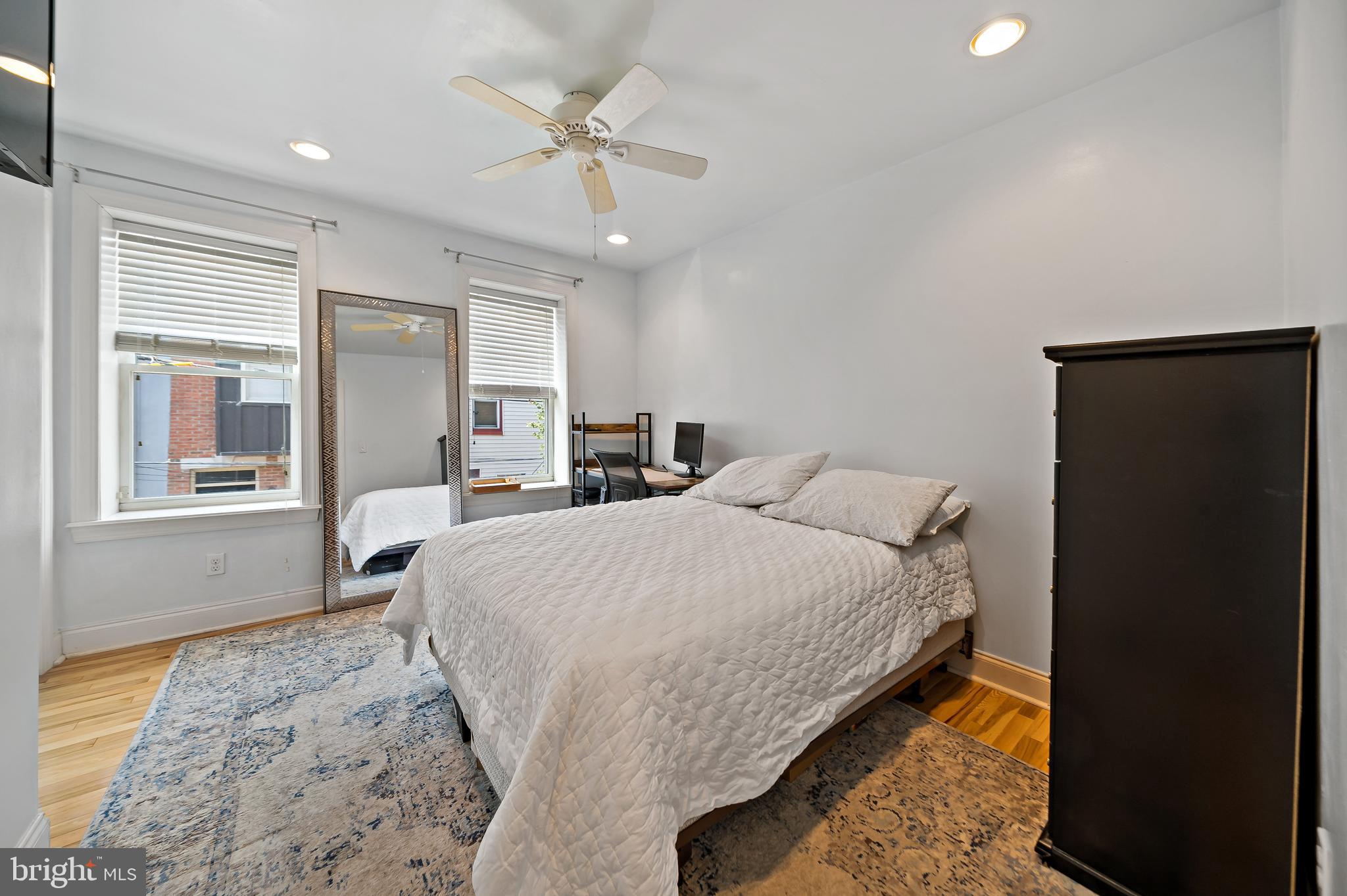 2615 CATHARINE STREET