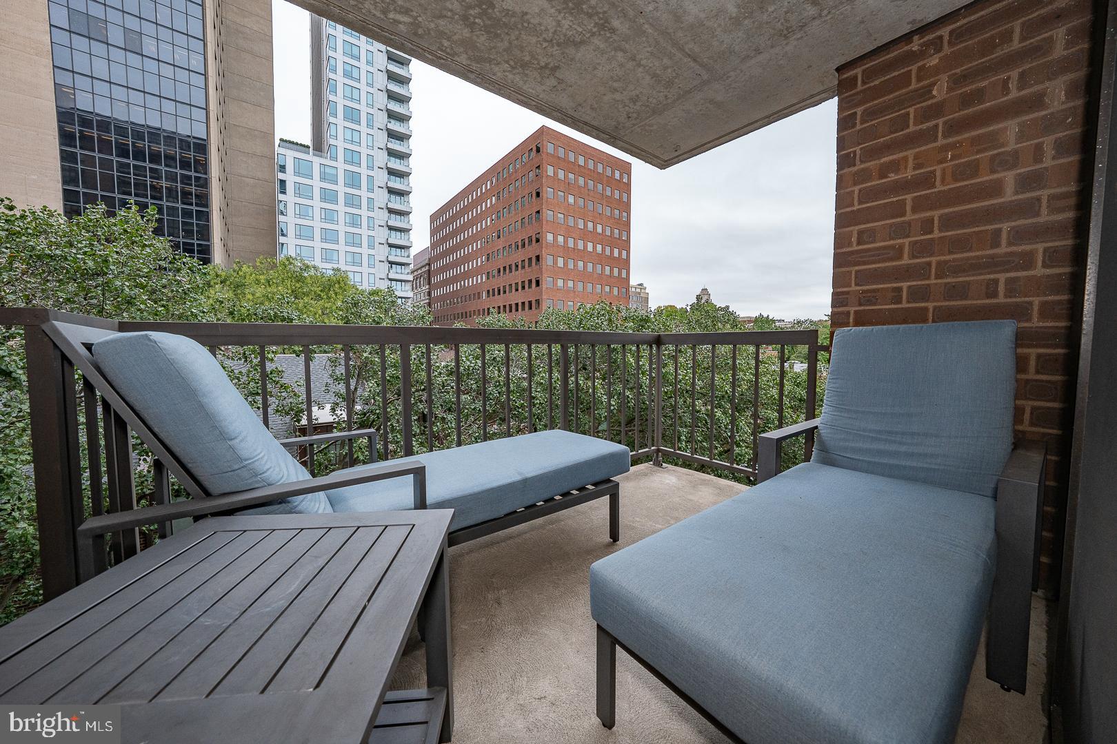 233 S 6TH STREET 407H