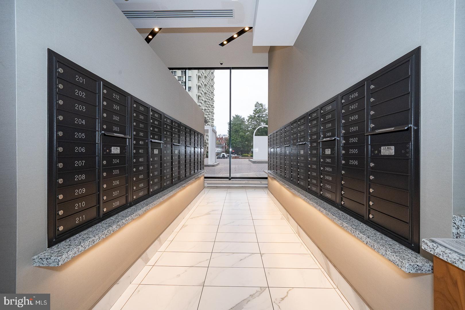 233 S 6TH STREET 407H