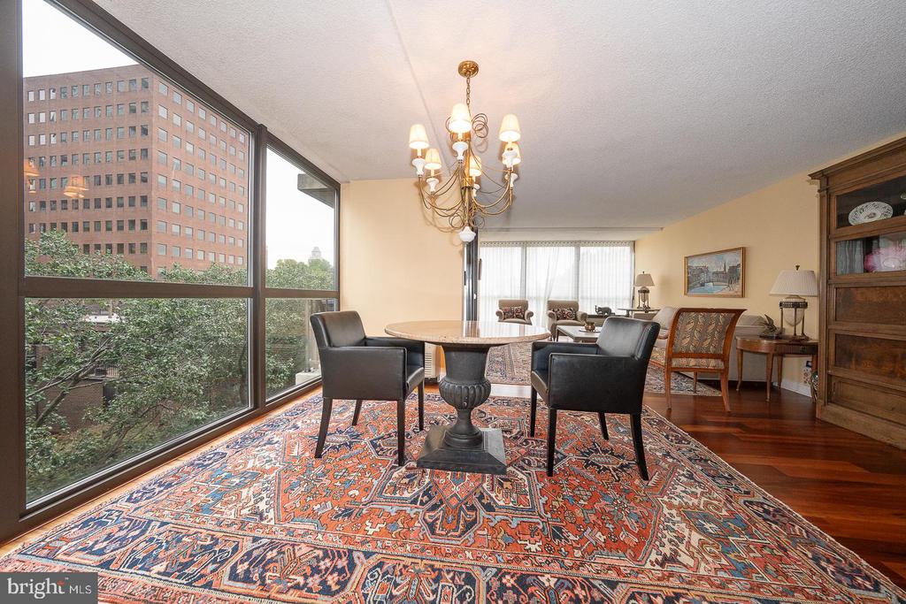 233 S 6TH STREET 407H
