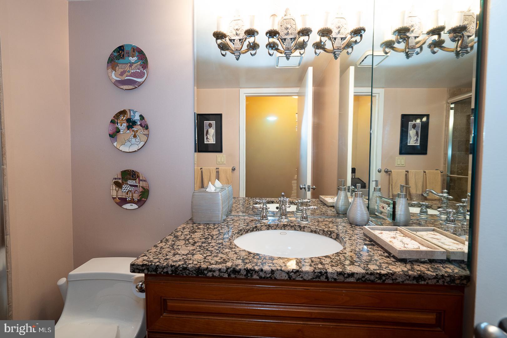 233 S 6TH STREET 407H