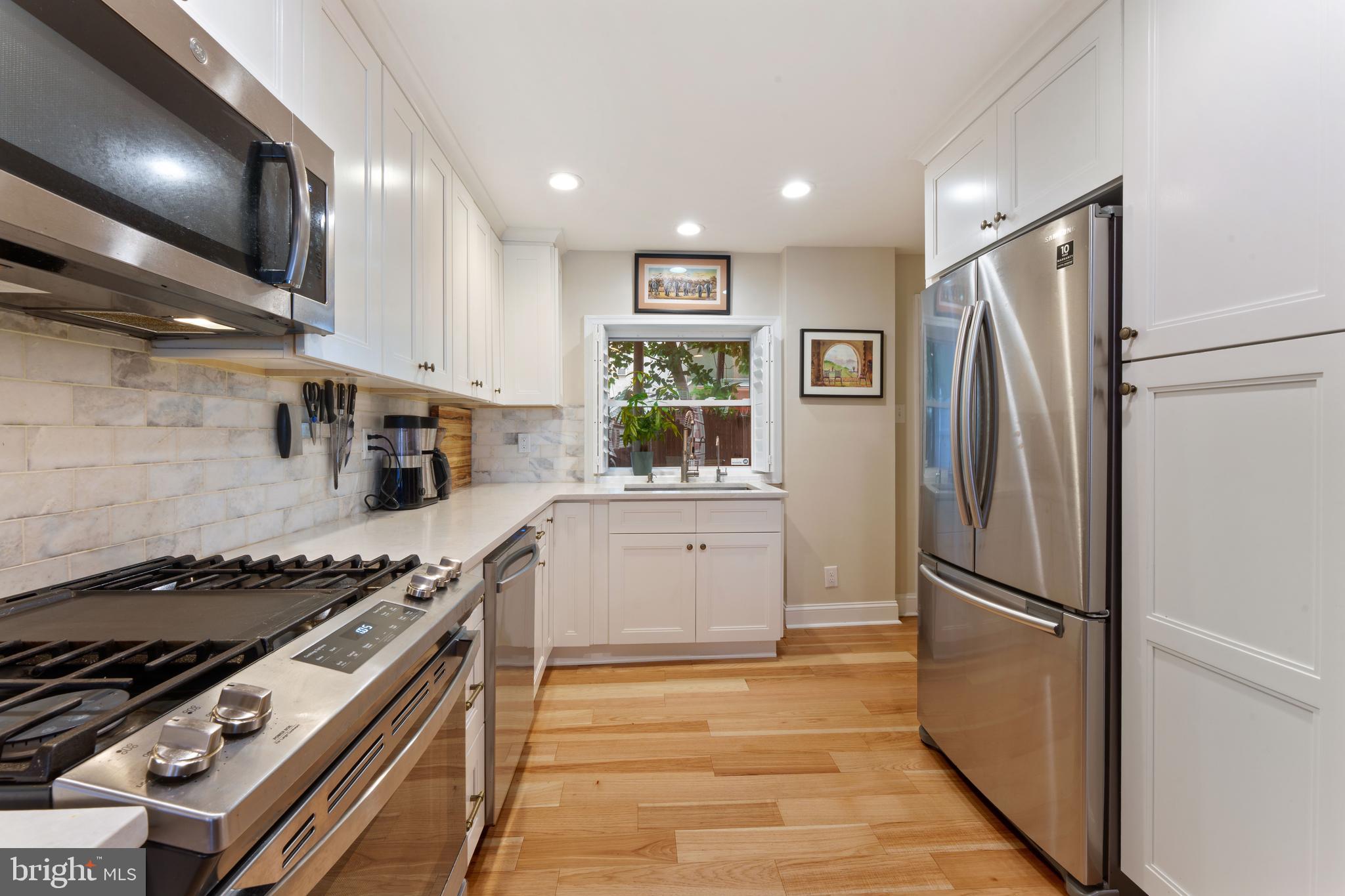 1031 S CLEVELAND STREET