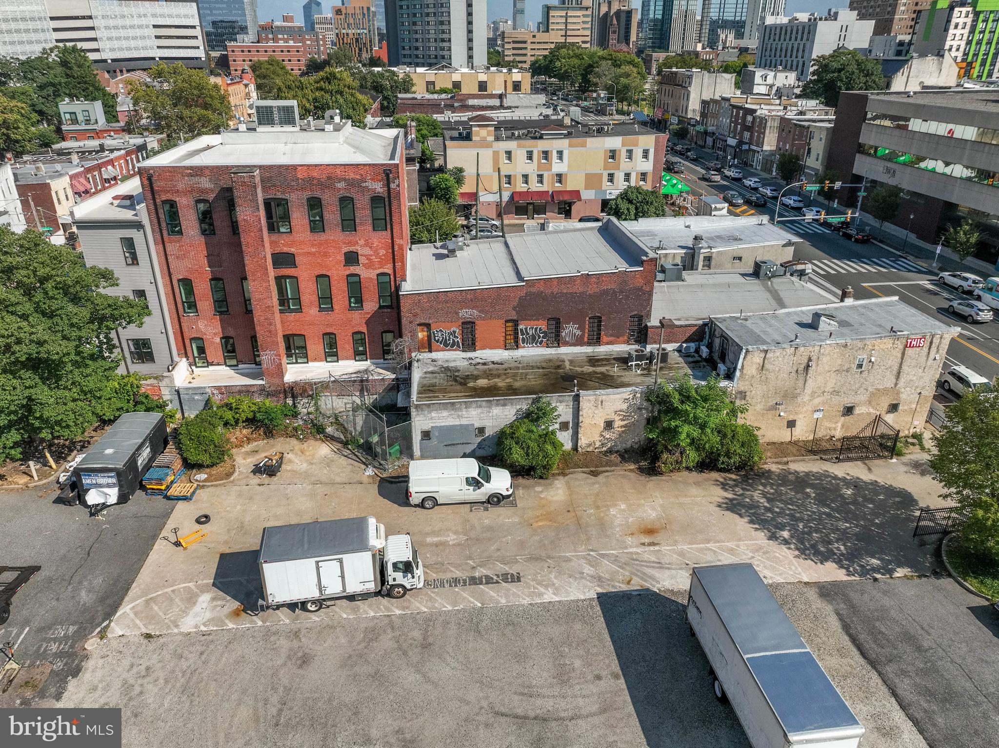 4053 MARKET STREET