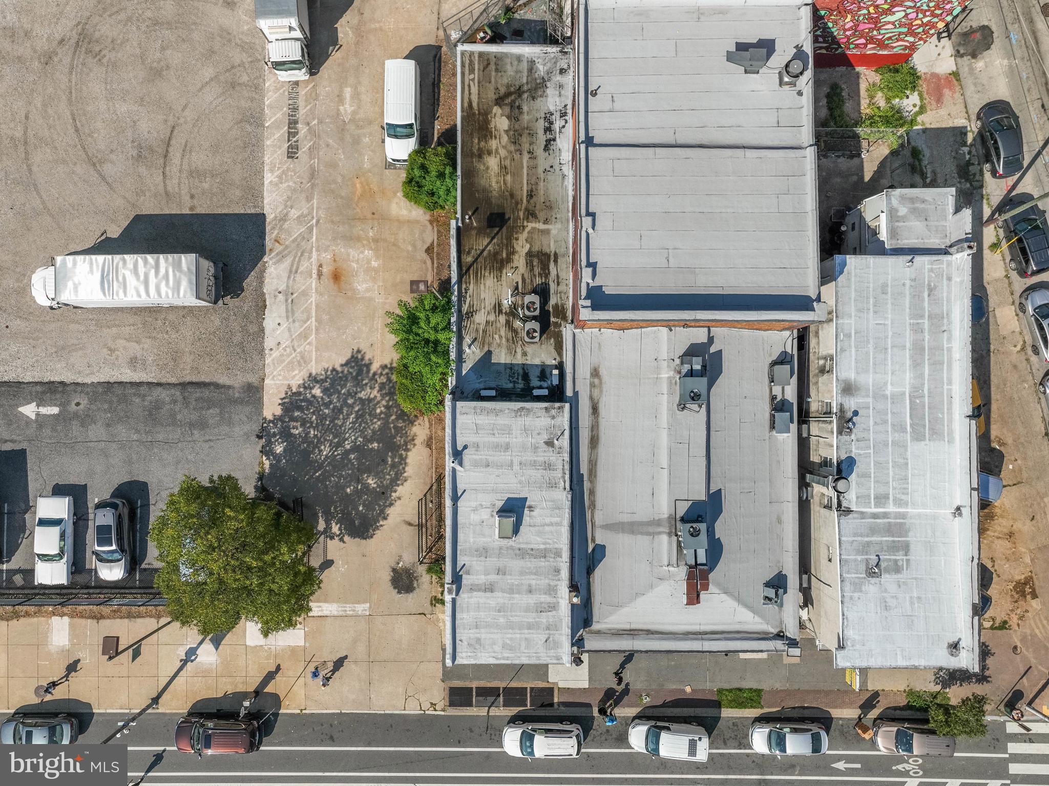 4053 MARKET STREET