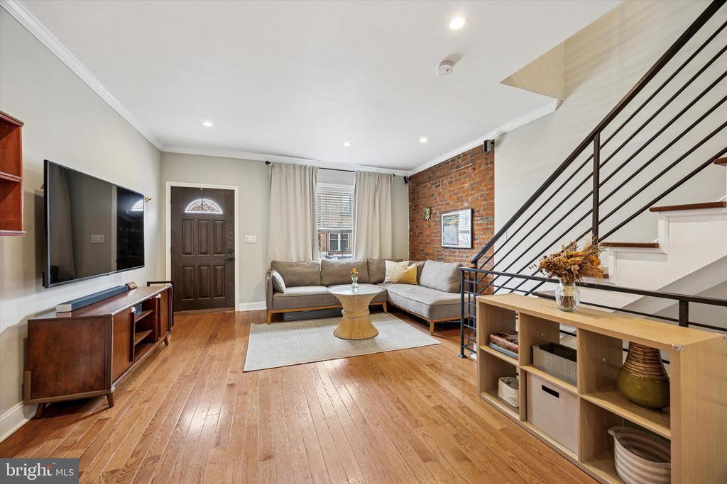 1504 S 24TH STREET