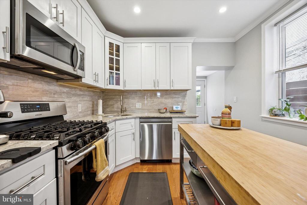 1504 S 24TH STREET