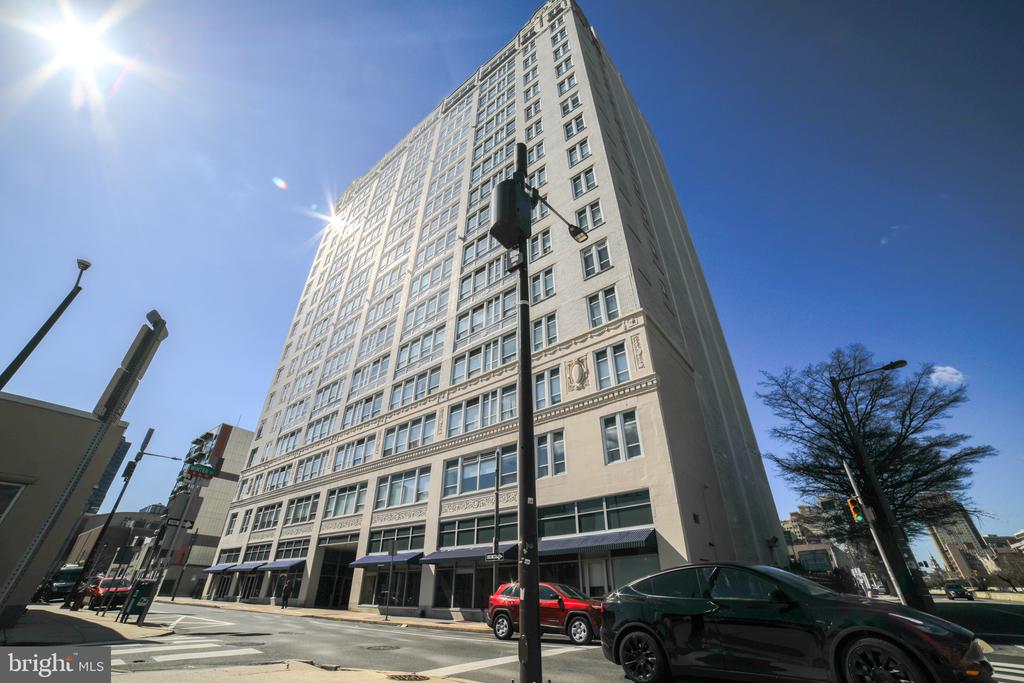 1100 VINE STREET 403
