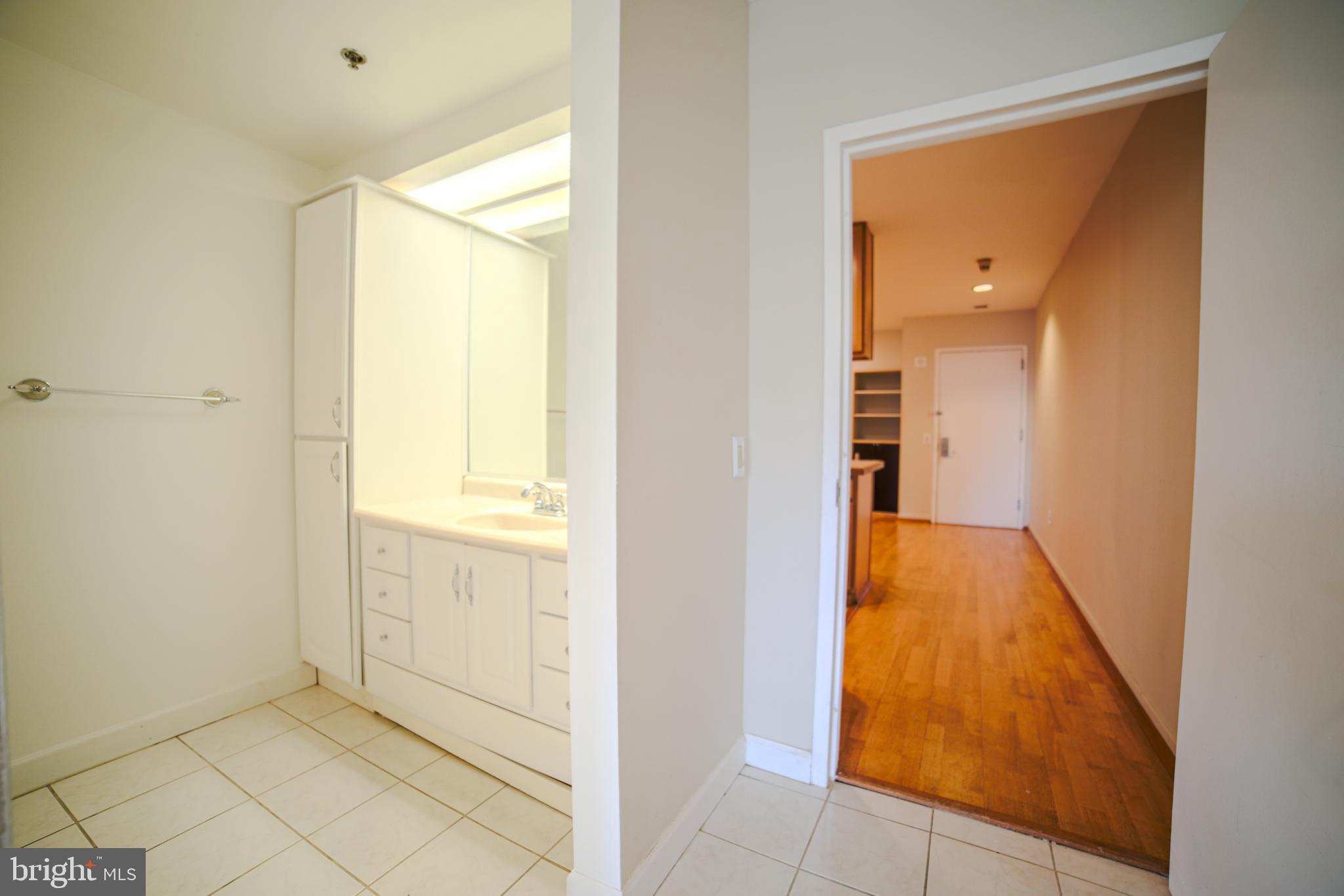 1100 VINE STREET 403