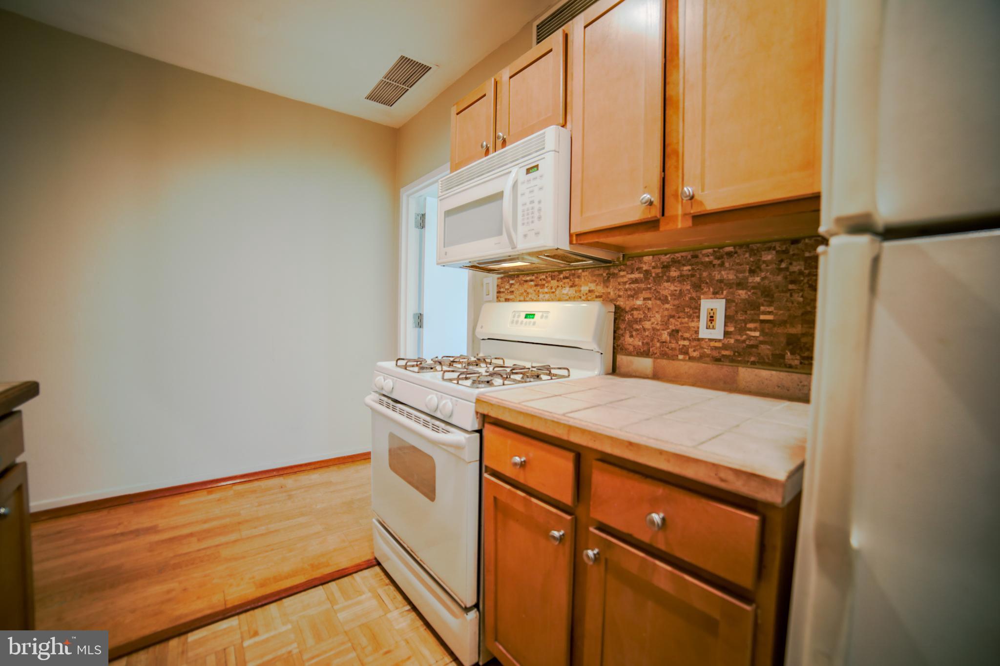 1100 VINE STREET 403