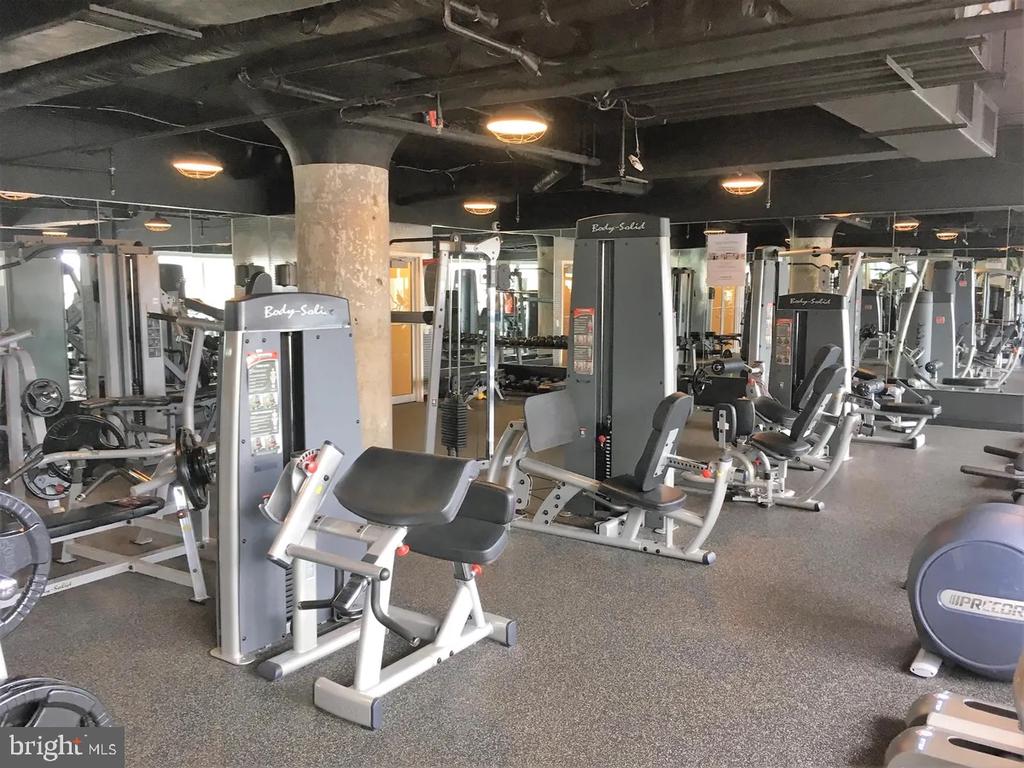 1100 VINE STREET 403