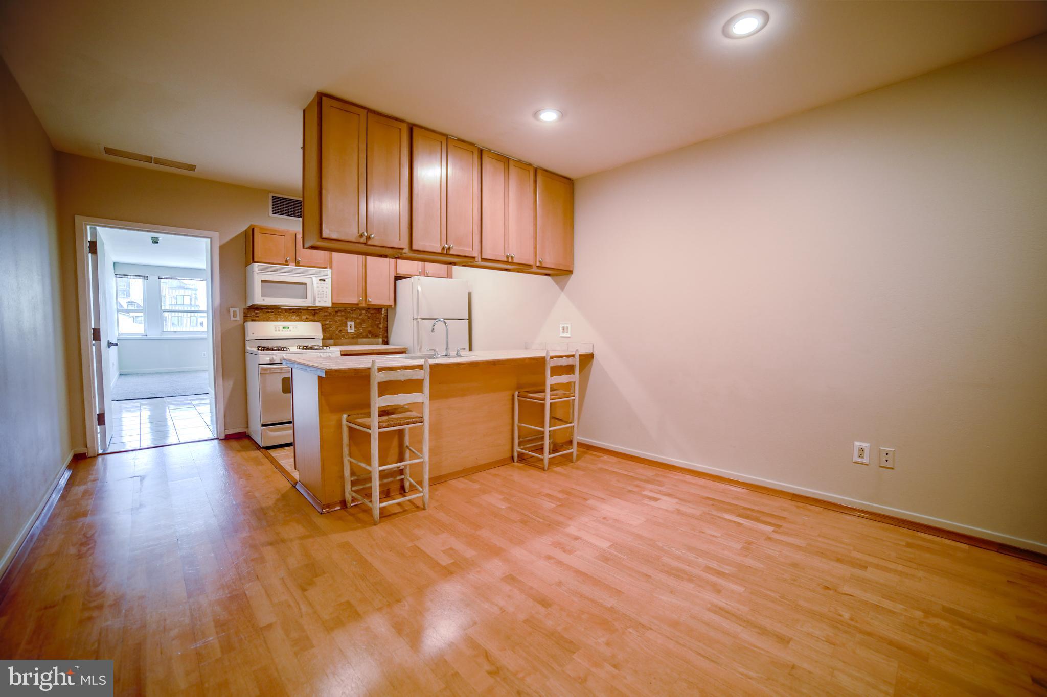 1100 VINE STREET 403