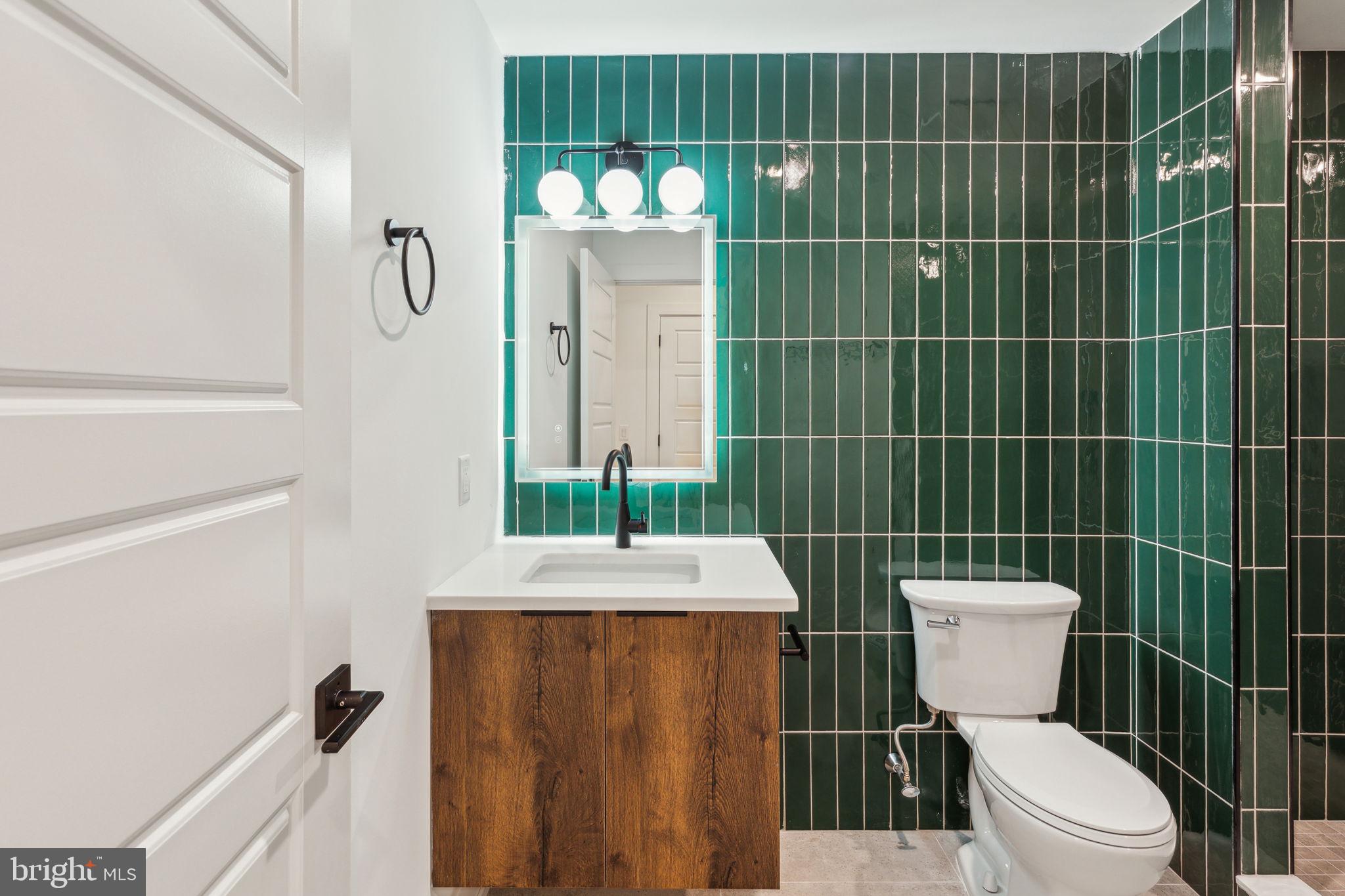 1214 E SUSQUEHANNA AVENUE B