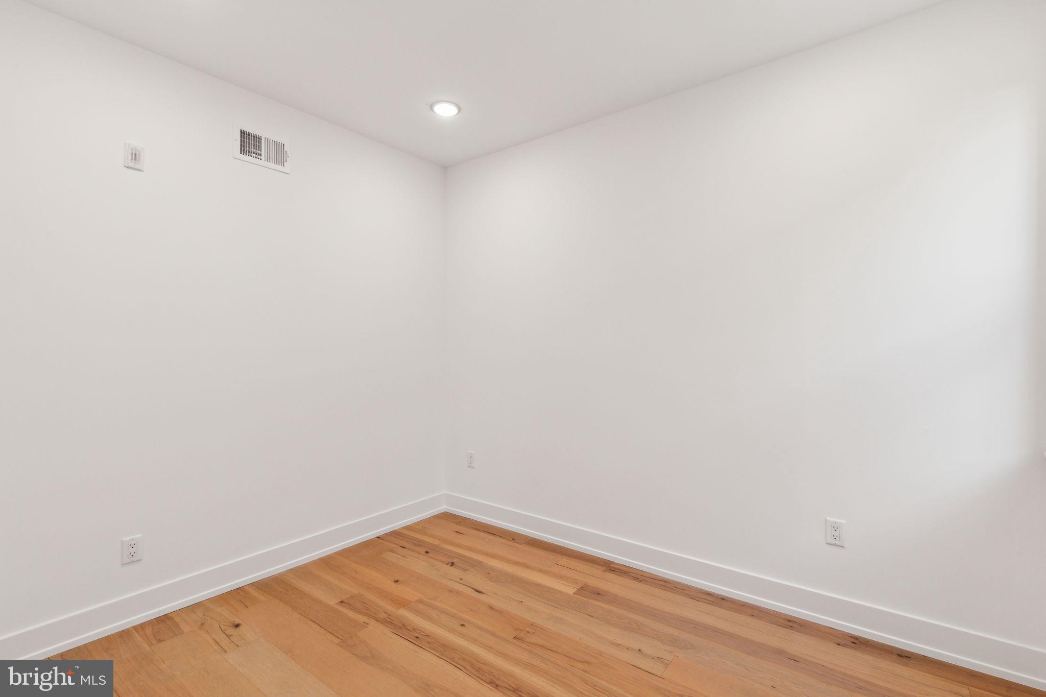 1214 E SUSQUEHANNA AVENUE B