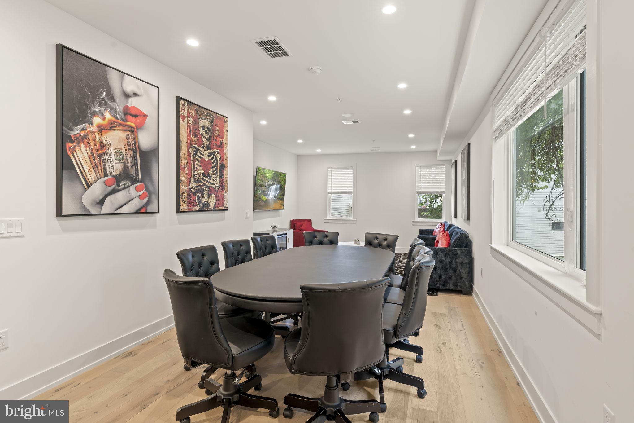 1214 E SUSQUEHANNA AVENUE D