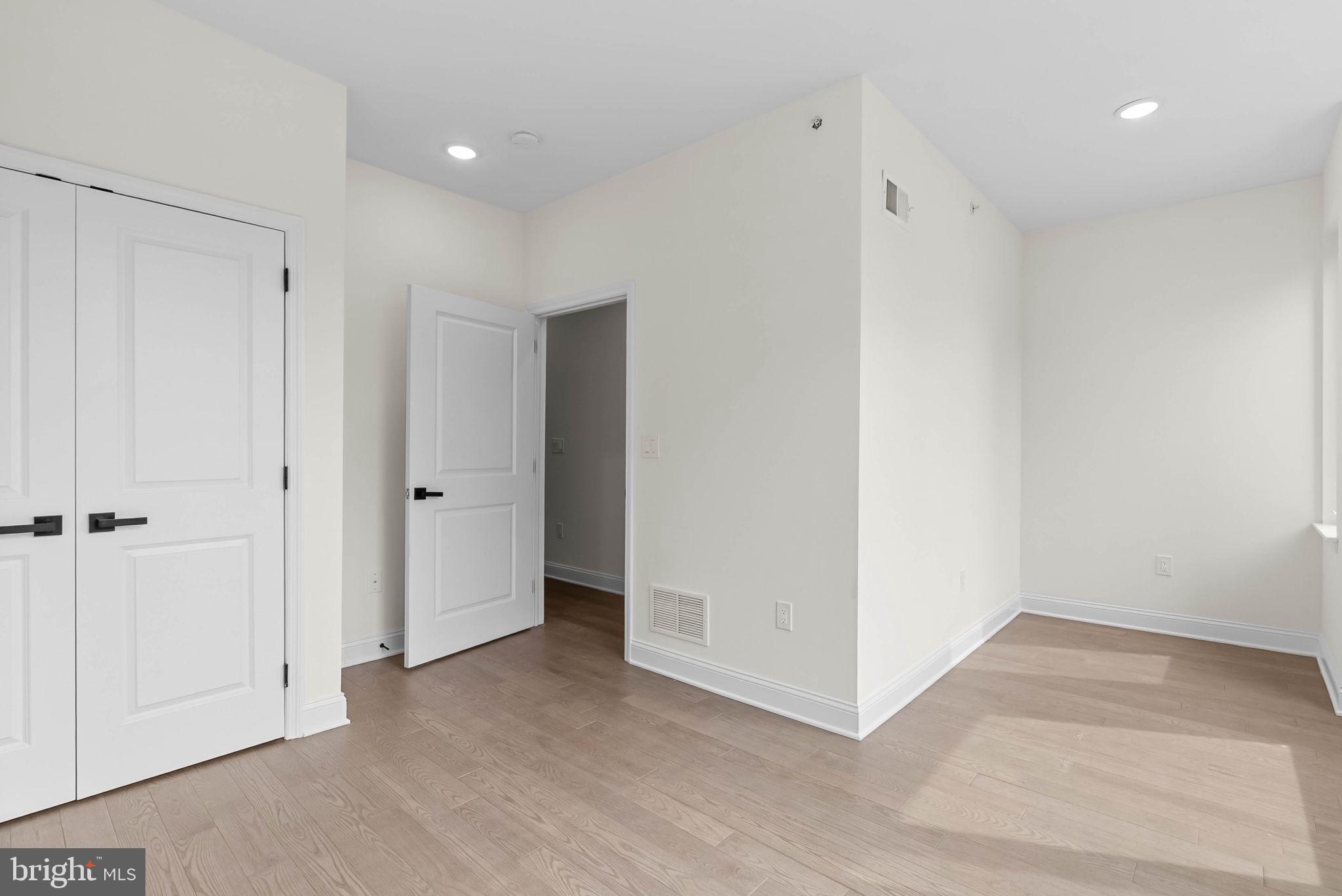 107 ELLSWORTH STREET