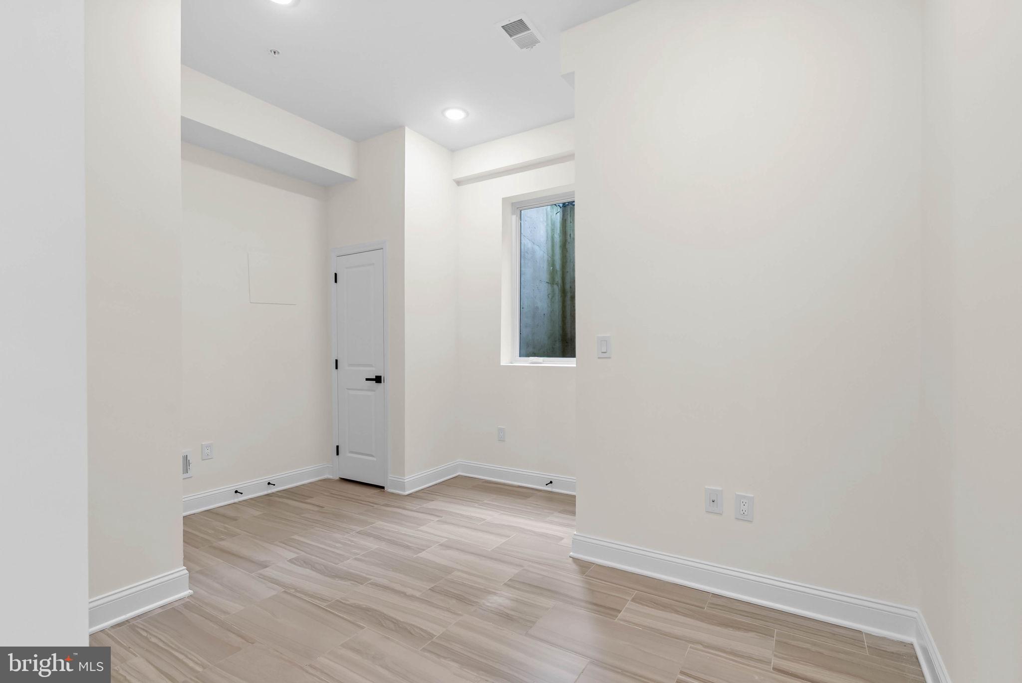 107 ELLSWORTH STREET