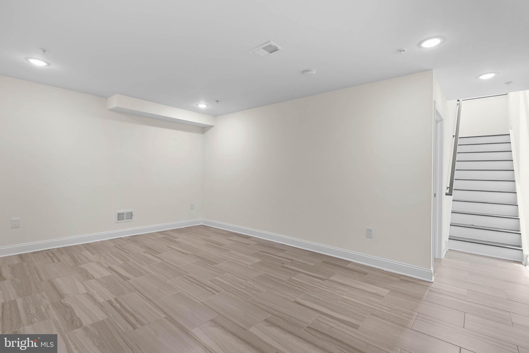 107 ELLSWORTH STREET