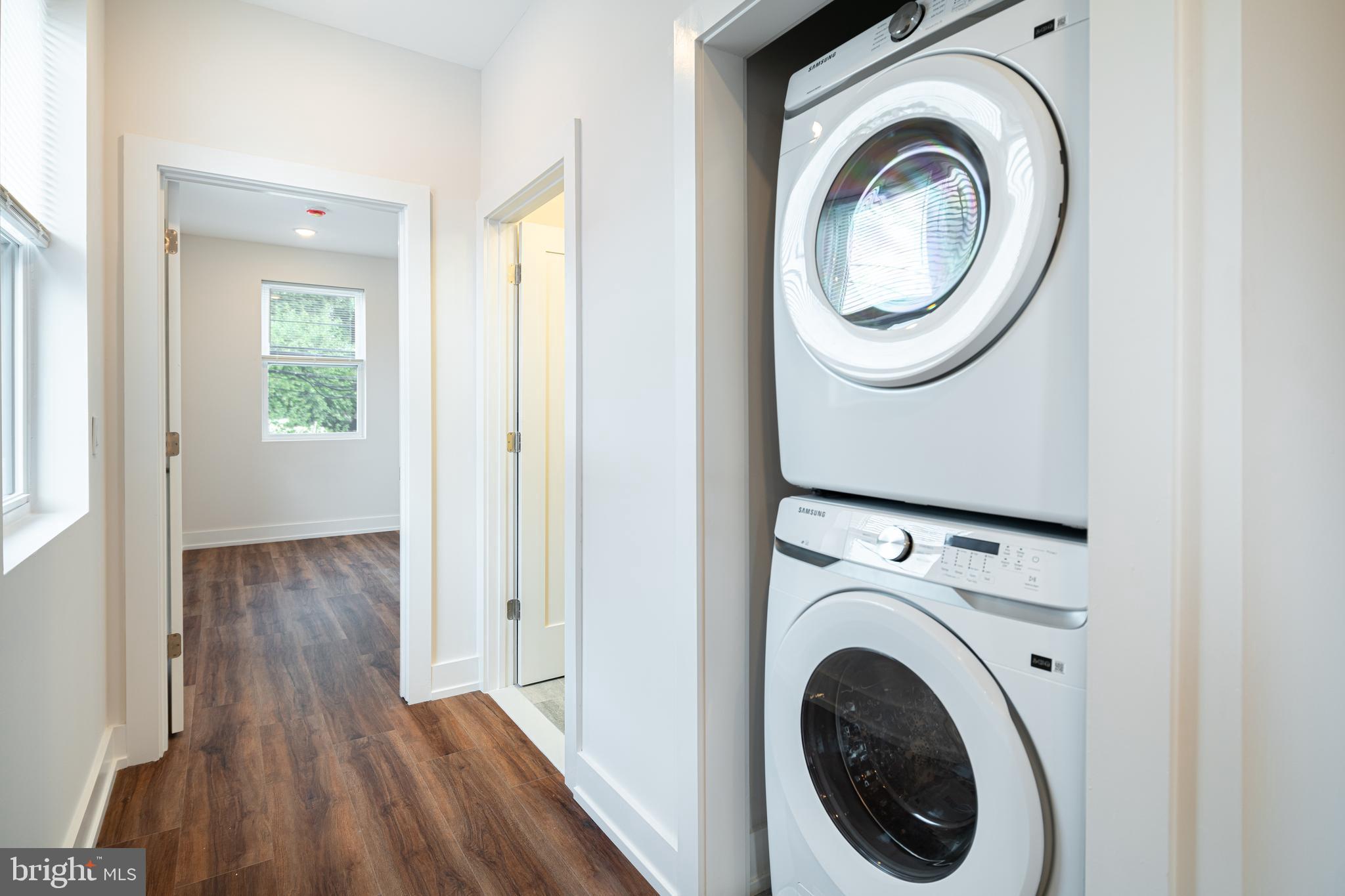 212 MANHEIM STREET 2