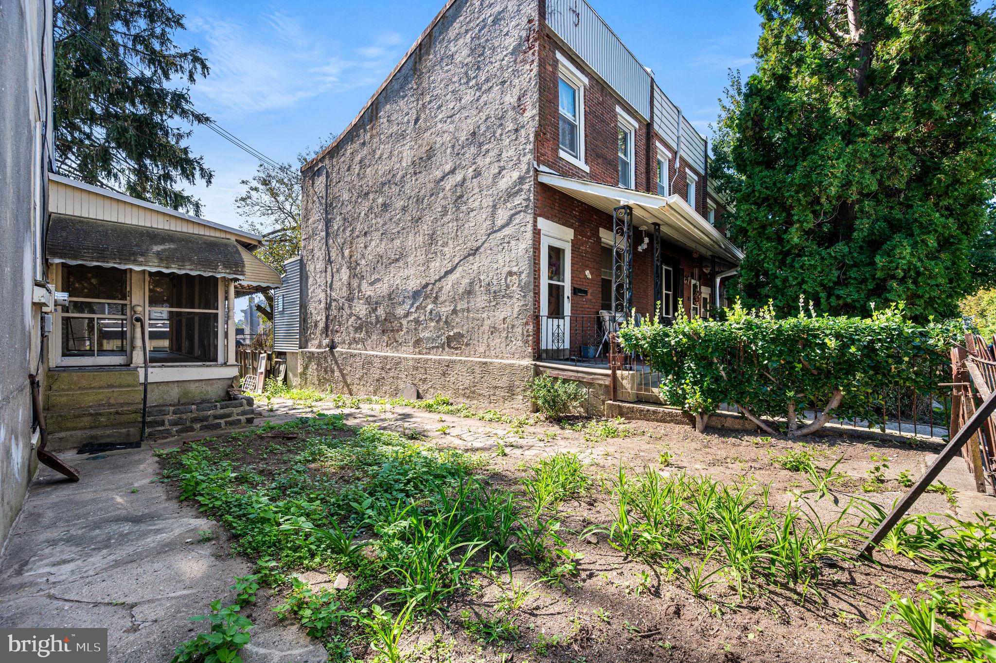 174 LAURISTON STREET 76