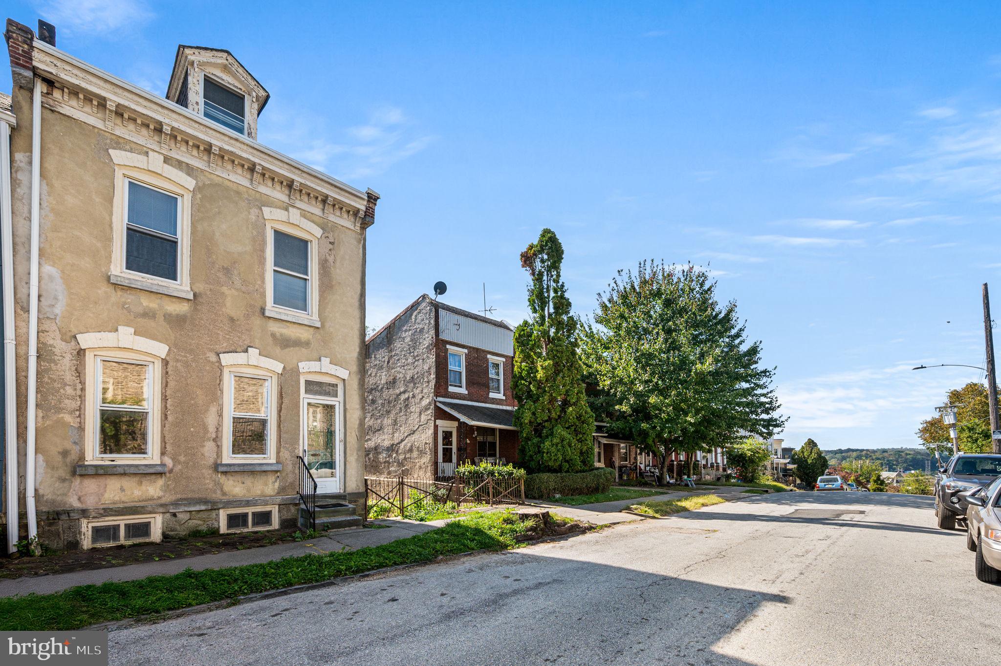 174 LAURISTON STREET 76