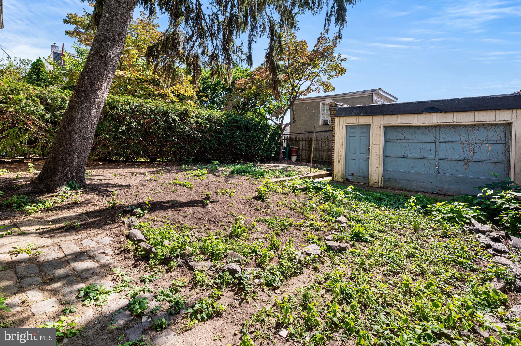 174 LAURISTON STREET 76