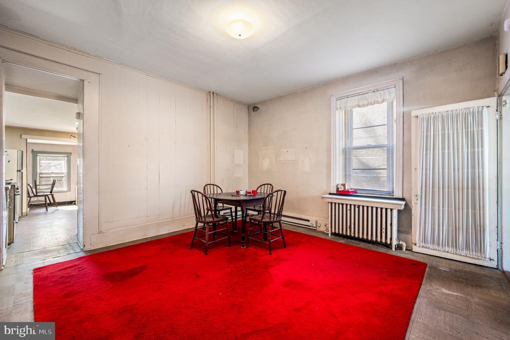 174 LAURISTON STREET 76