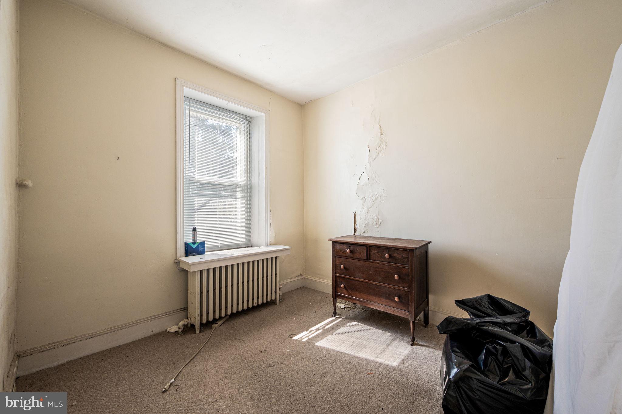 174 LAURISTON STREET 76