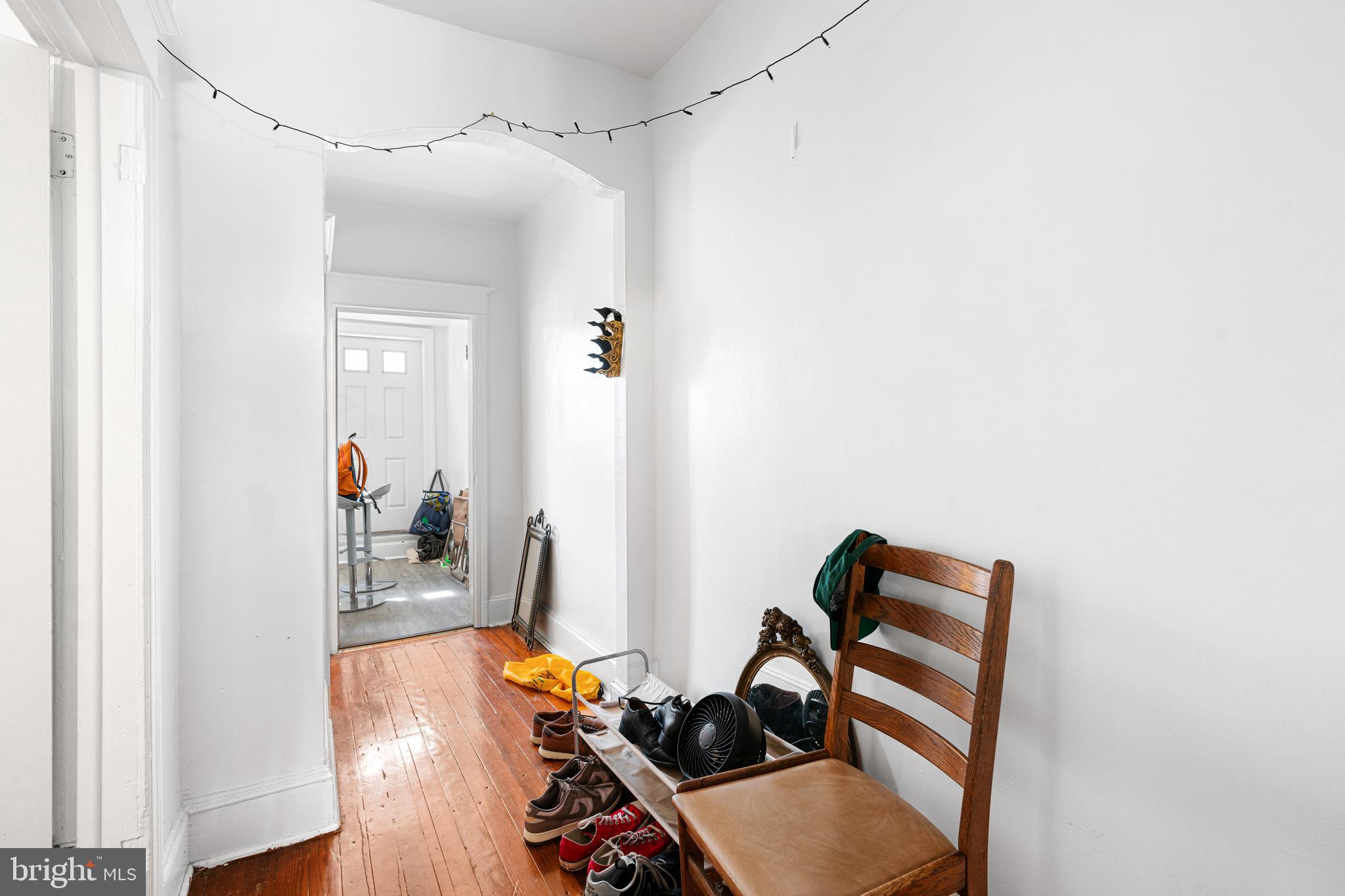 402 DURFOR STREET 2ND FLOOR