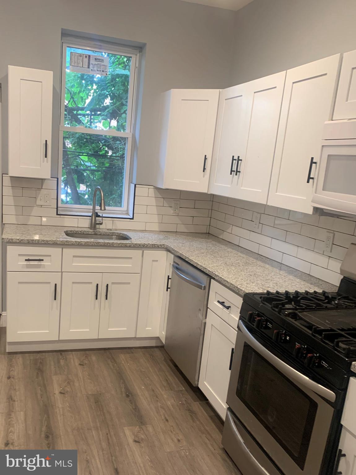 2631 N MYRTLEWOOD STREET