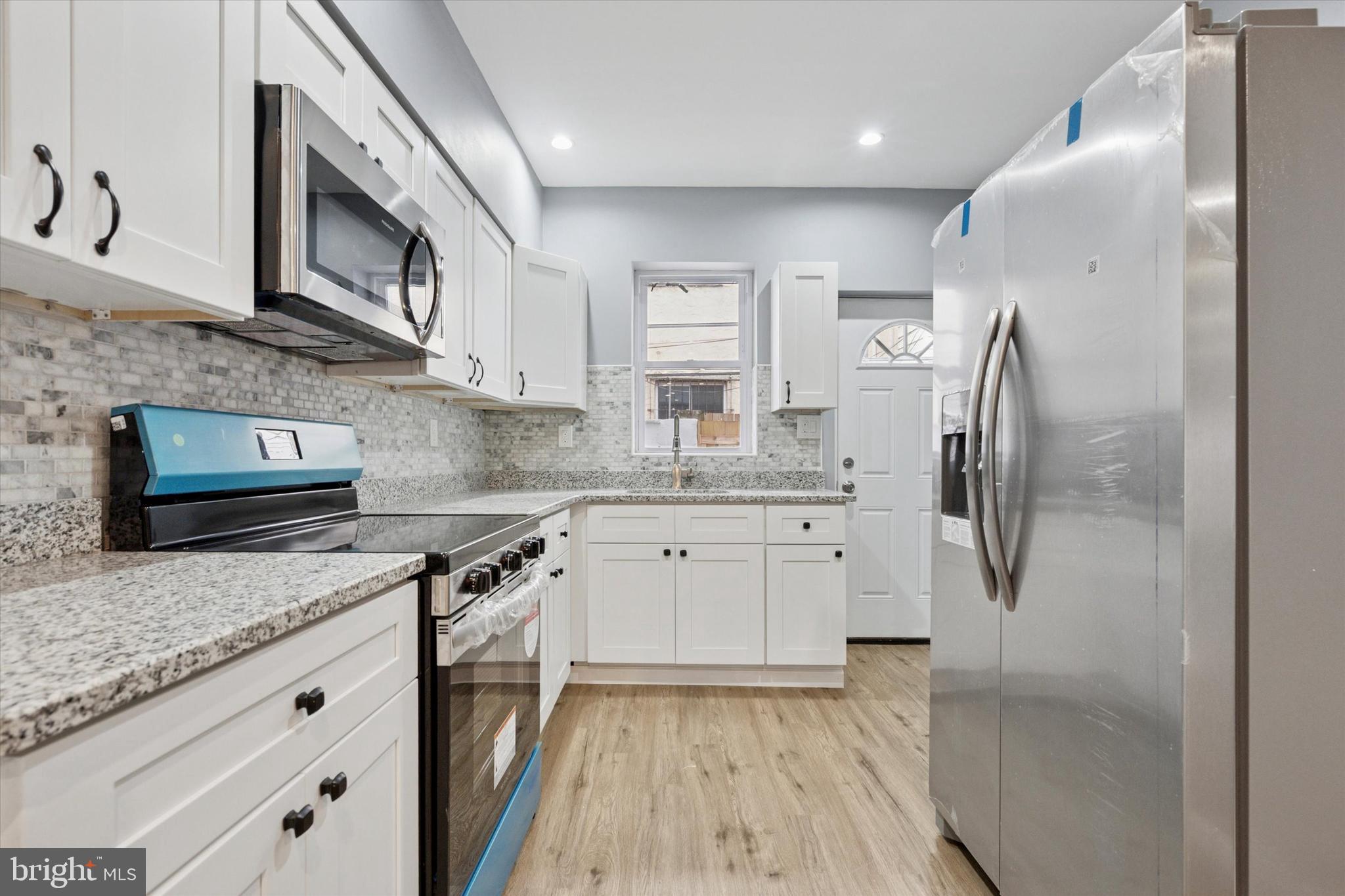 1648 S BAILEY STREET