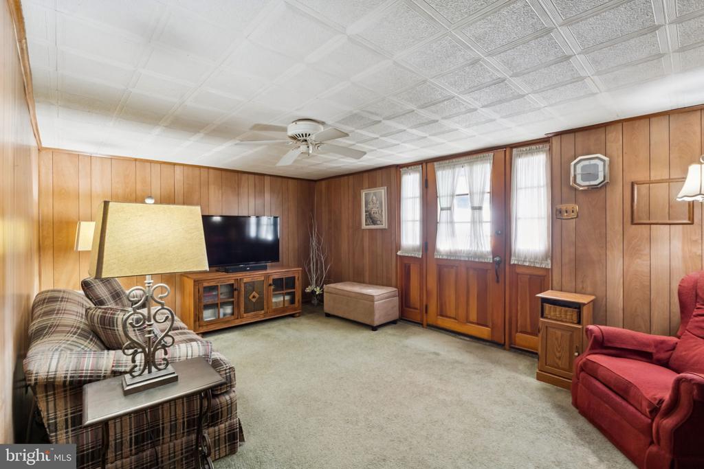 221 RIDGEFIELD ROAD
