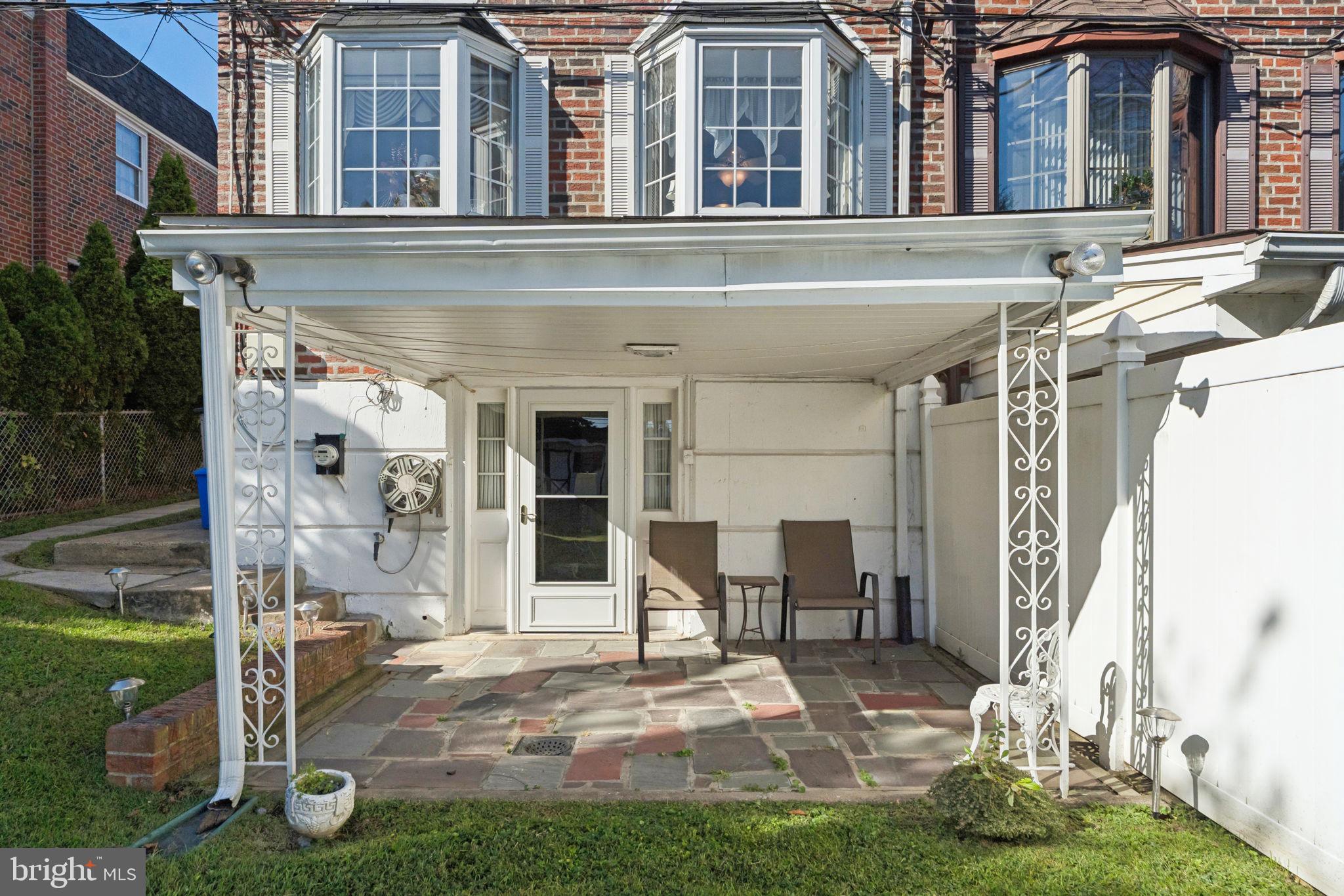 221 RIDGEFIELD ROAD