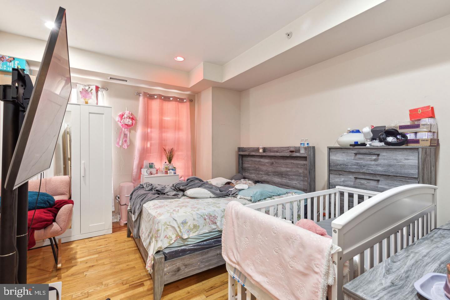 2022 N WOODSTOCK STREET