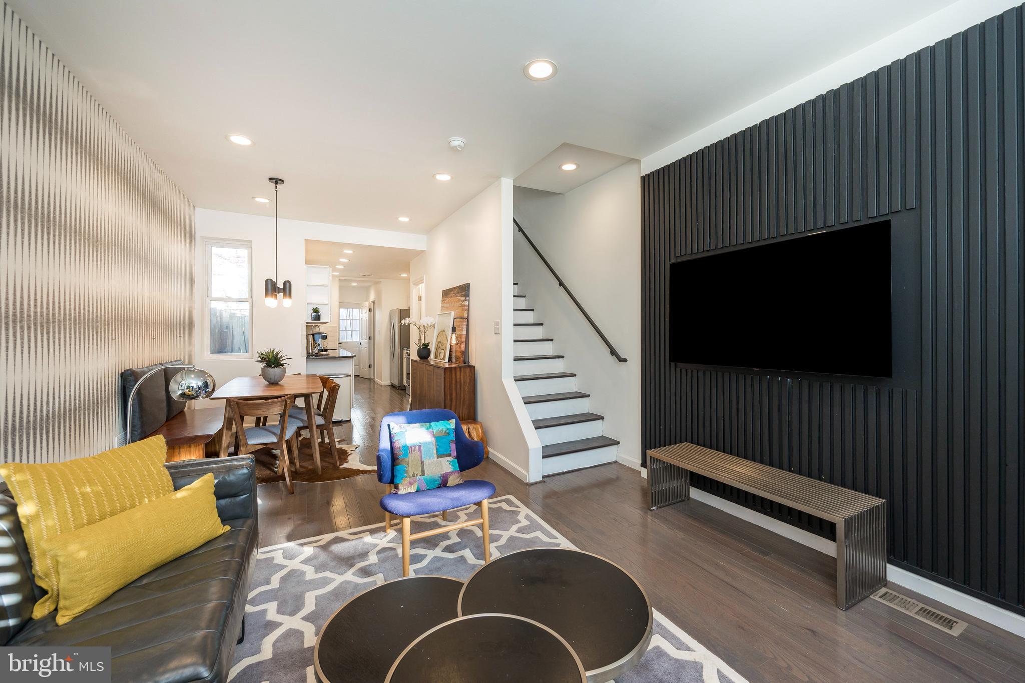 3013 W HARPER STREET