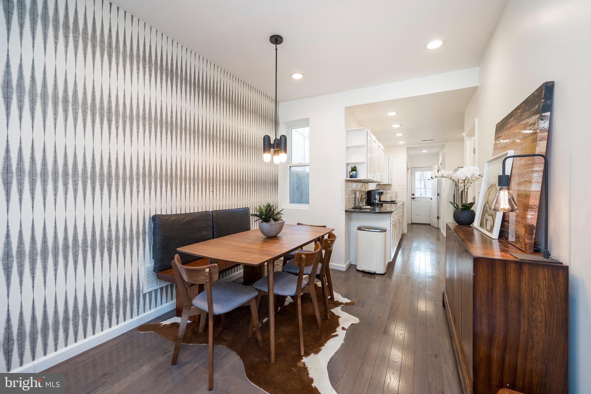 3013 W HARPER STREET