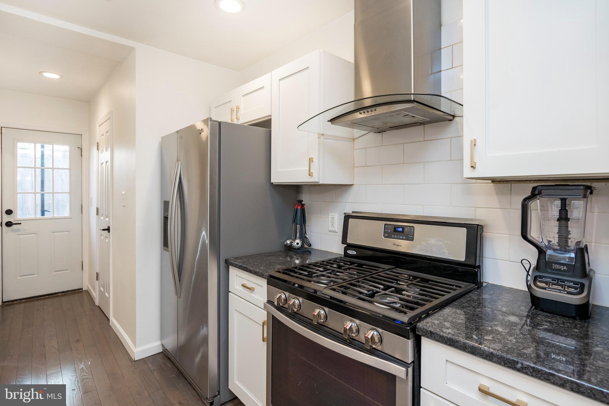 3013 W HARPER STREET