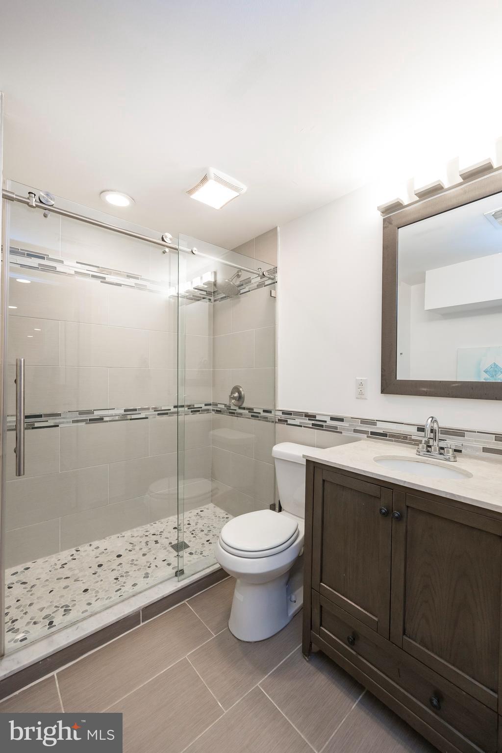 3013 W HARPER STREET