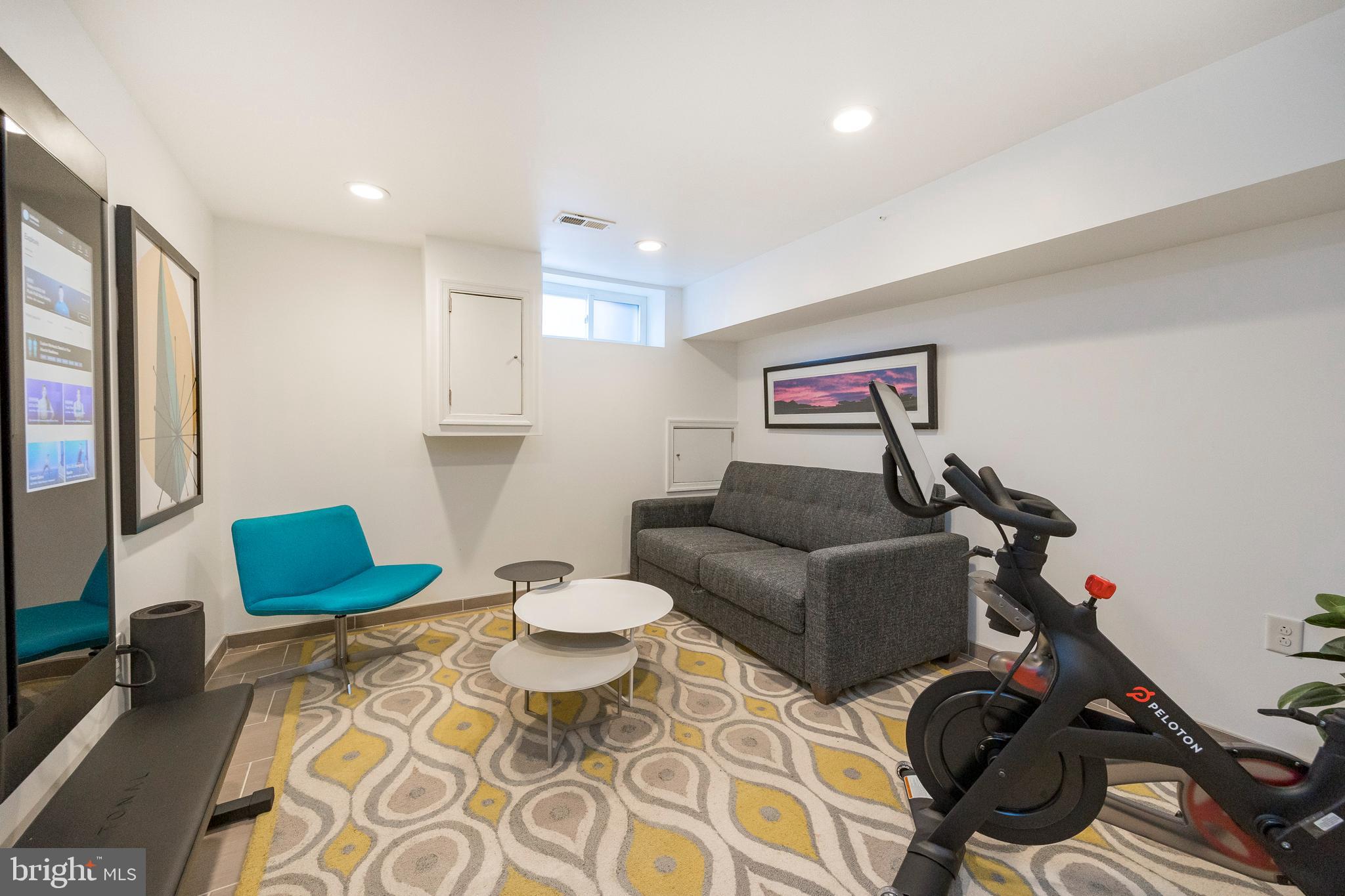 3013 W HARPER STREET