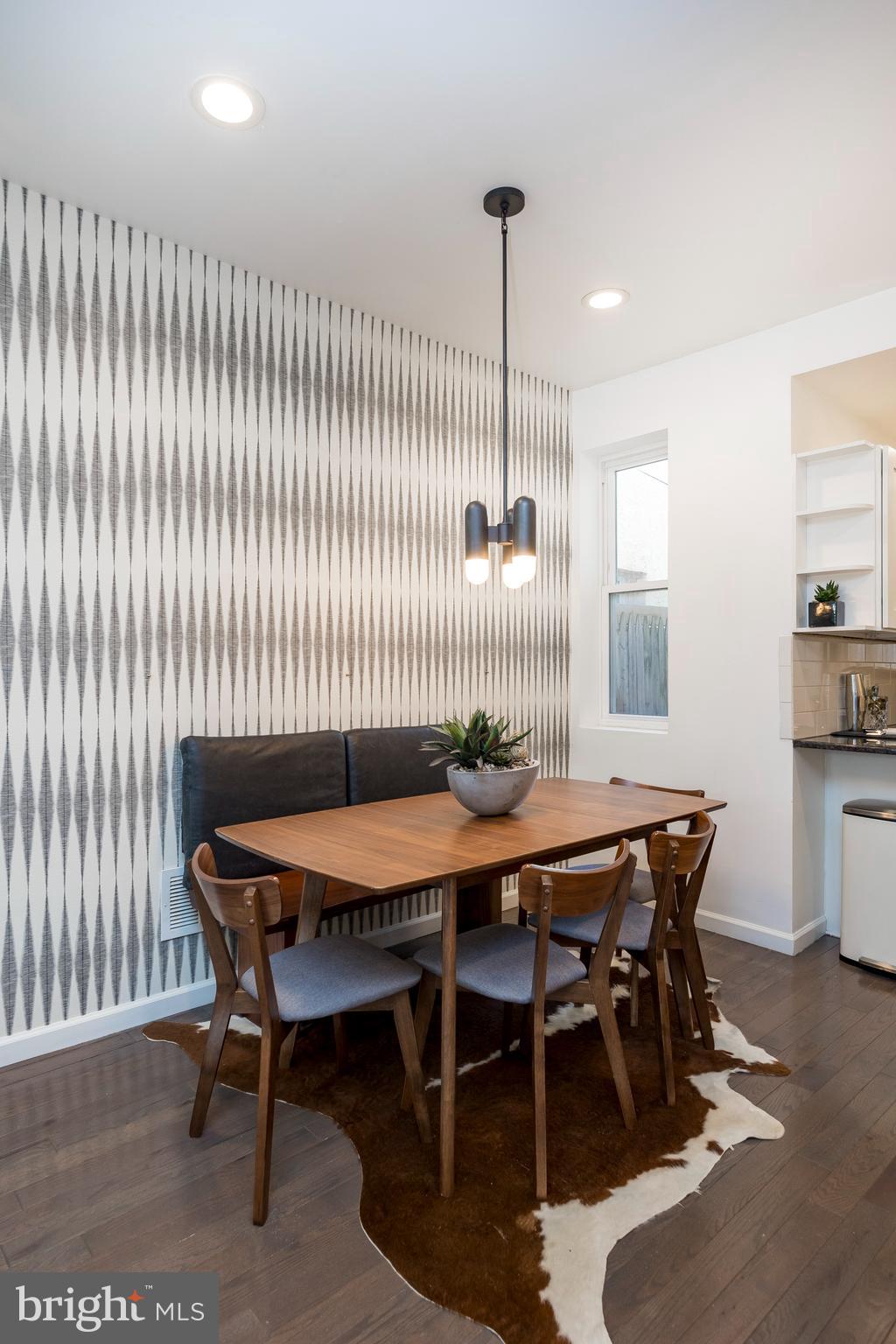 3013 W HARPER STREET