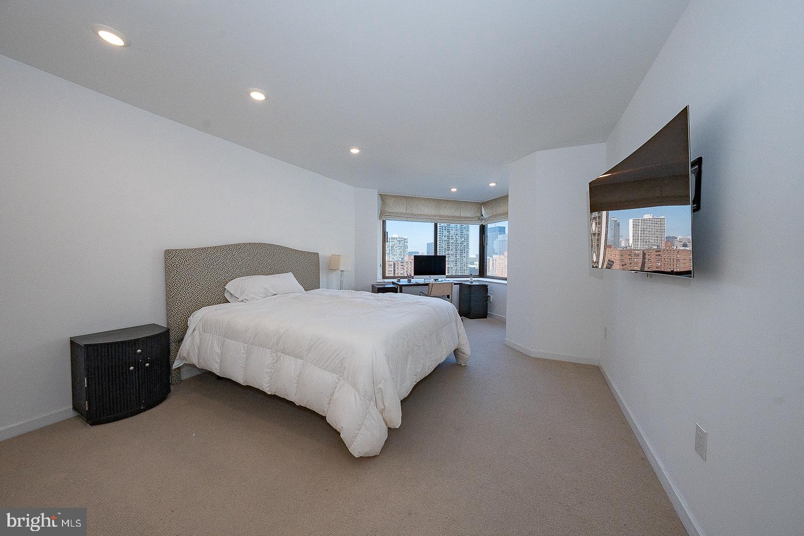 202 W RITTENHOUSE SQUARE 10 1205