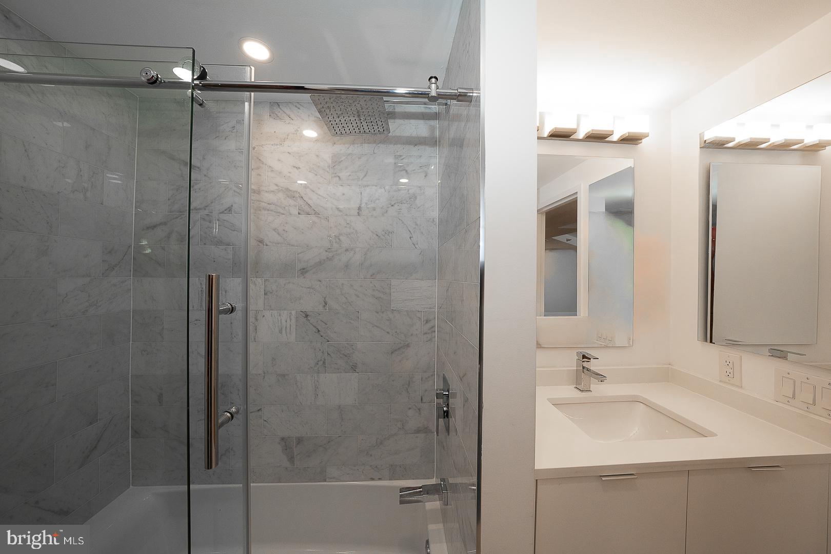 202 W RITTENHOUSE SQUARE 10 1205