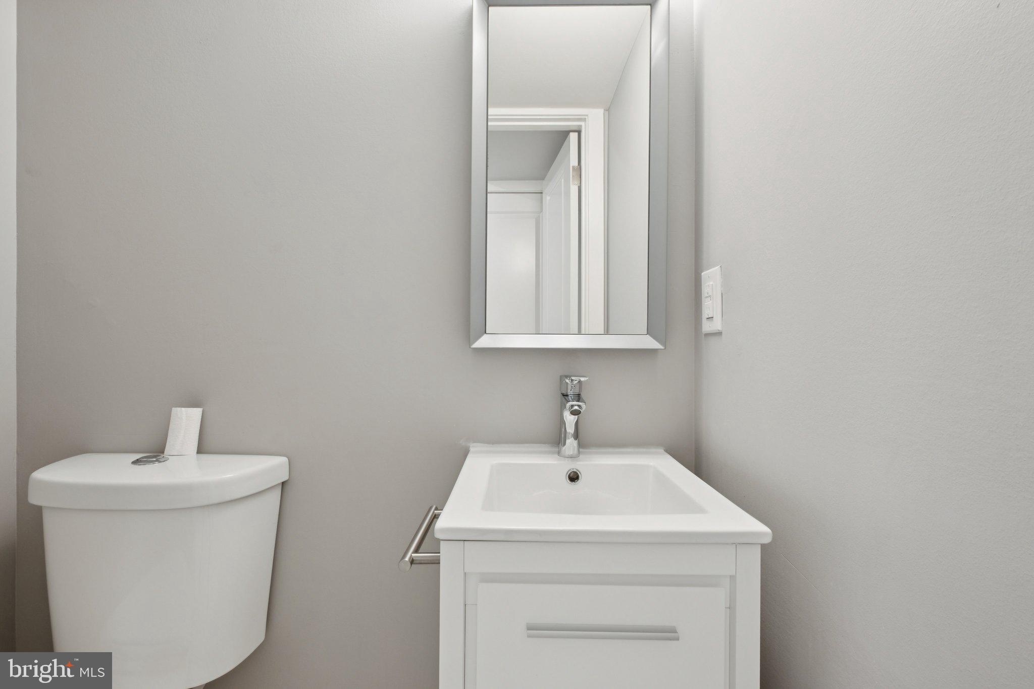 1533 S LAMBERT STREET