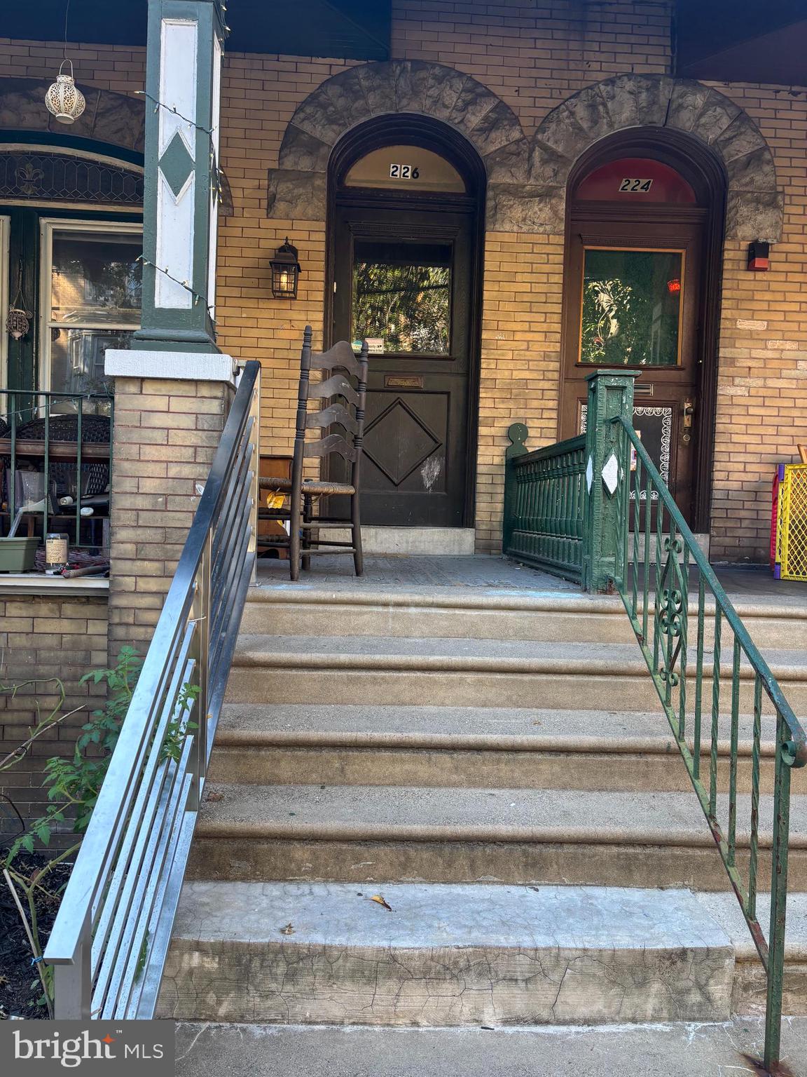 226 BUCKINGHAM PLACE 1