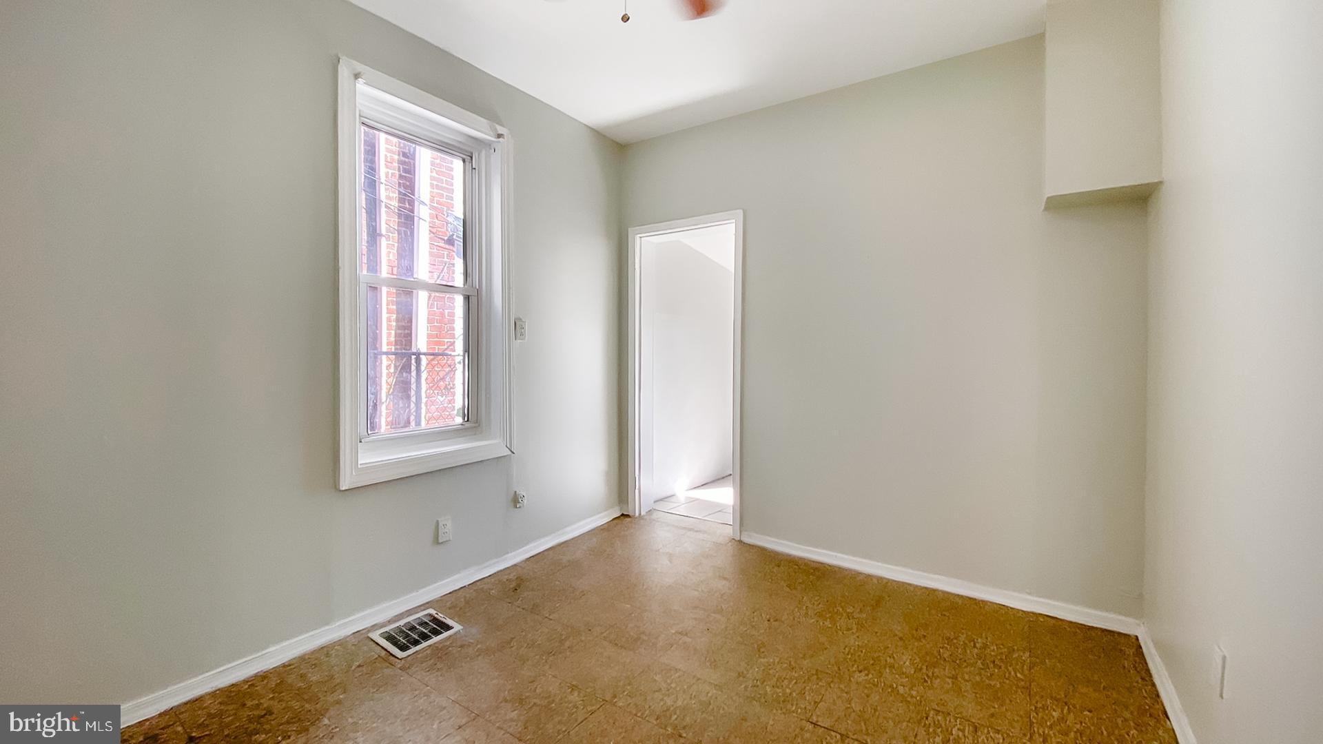 230 E WILLARD STREET