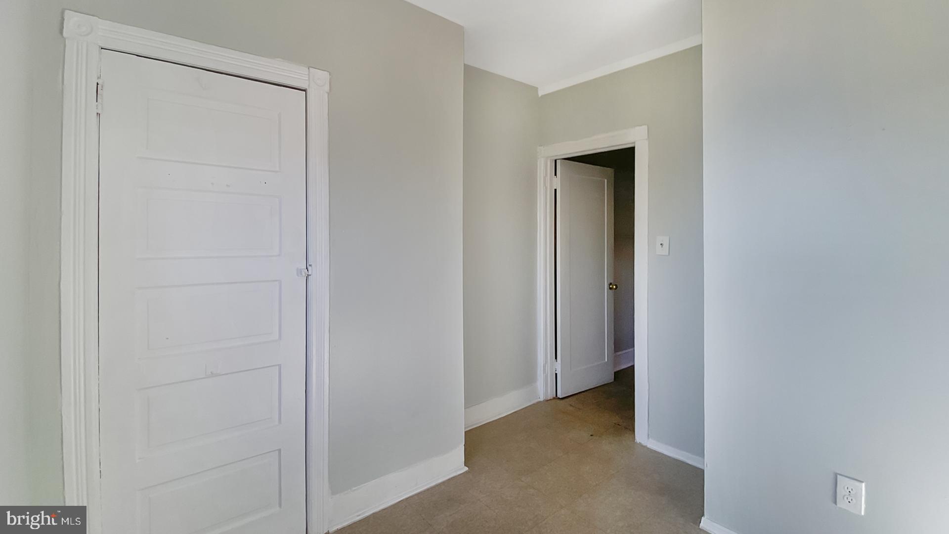 230 E WILLARD STREET