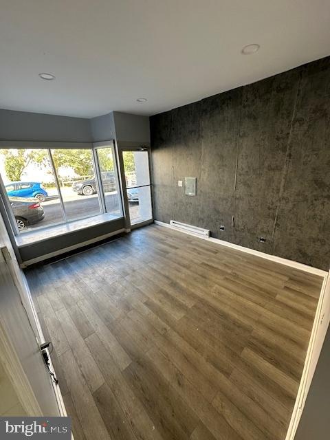 1633 W OXFORD STREET