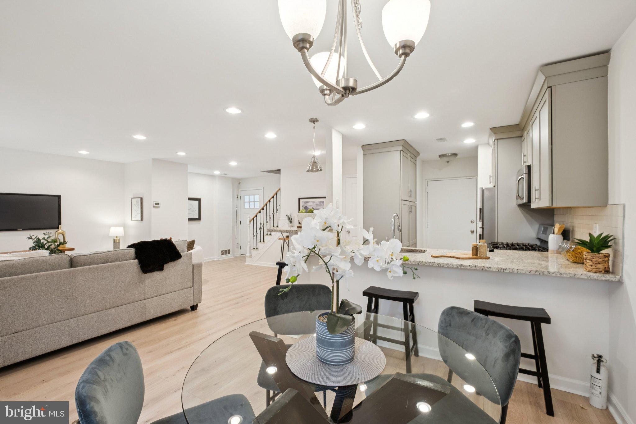 1723 FITZWATER STREET B